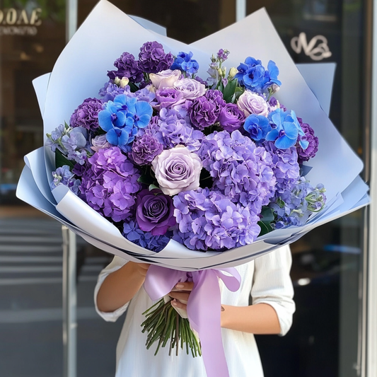 buchet_hortensie_trandafiri_lila_lisianthus_orhidee_albastra_buchete_toamna_florarie_brasov_flori_brasov